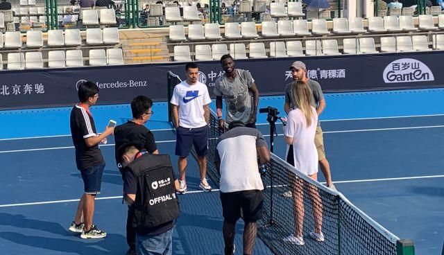 一个是纵横 一个是纵横