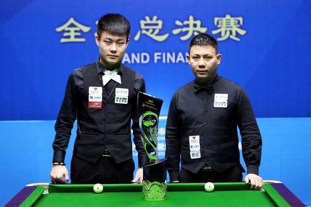 战术和无缝 战术和无缝