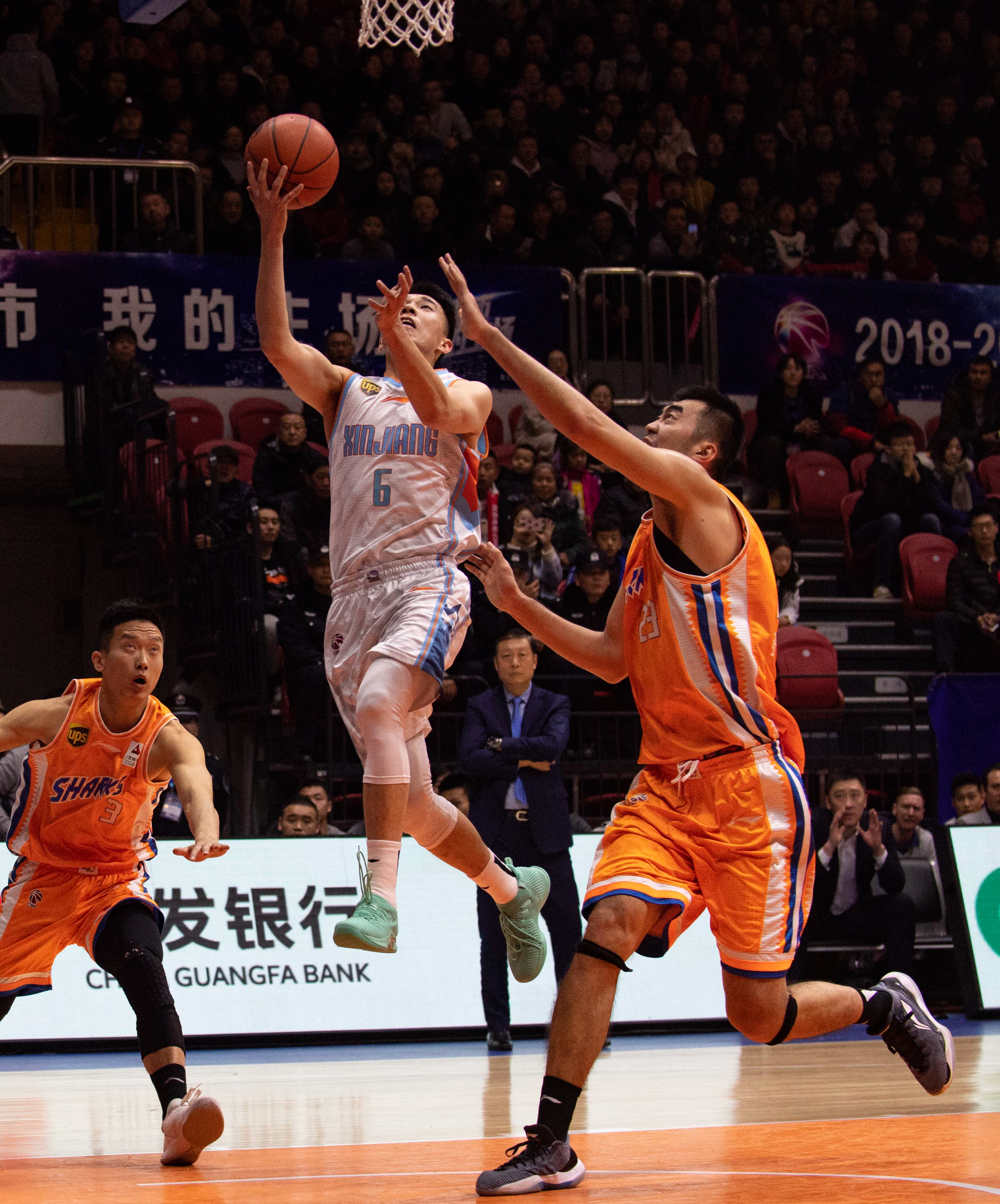 挡对手的猛 挡对手的猛