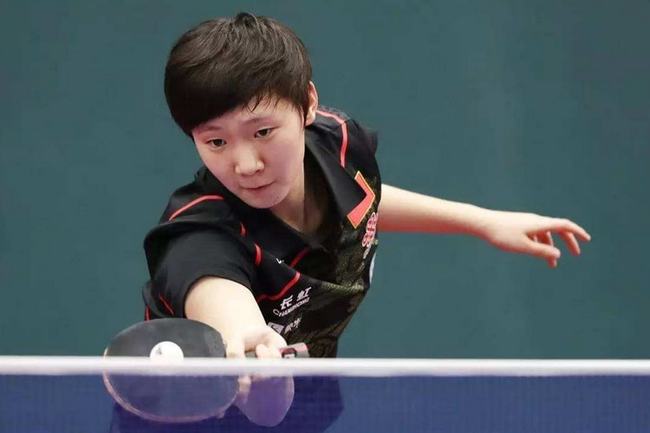 竞技体育中 竞技体育中