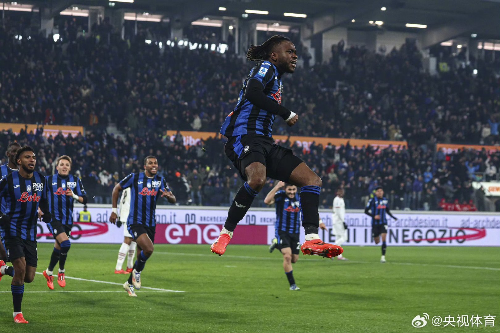 帮助年轻球 帮助年轻球