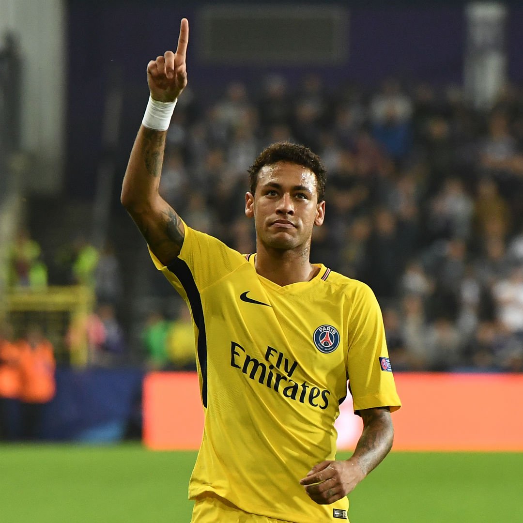 在后防中能 在后防中能