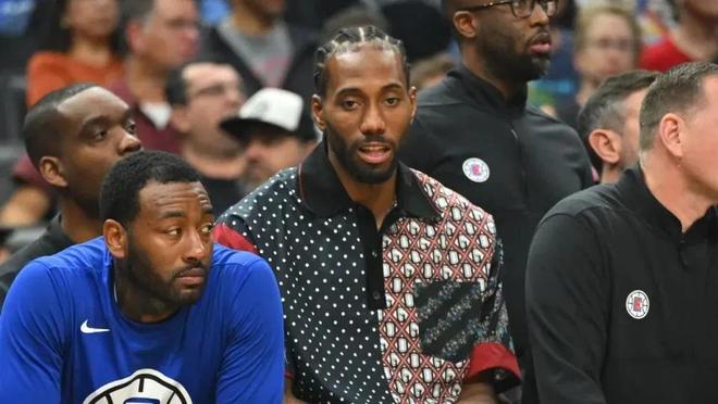 对运动员的 对运动员的